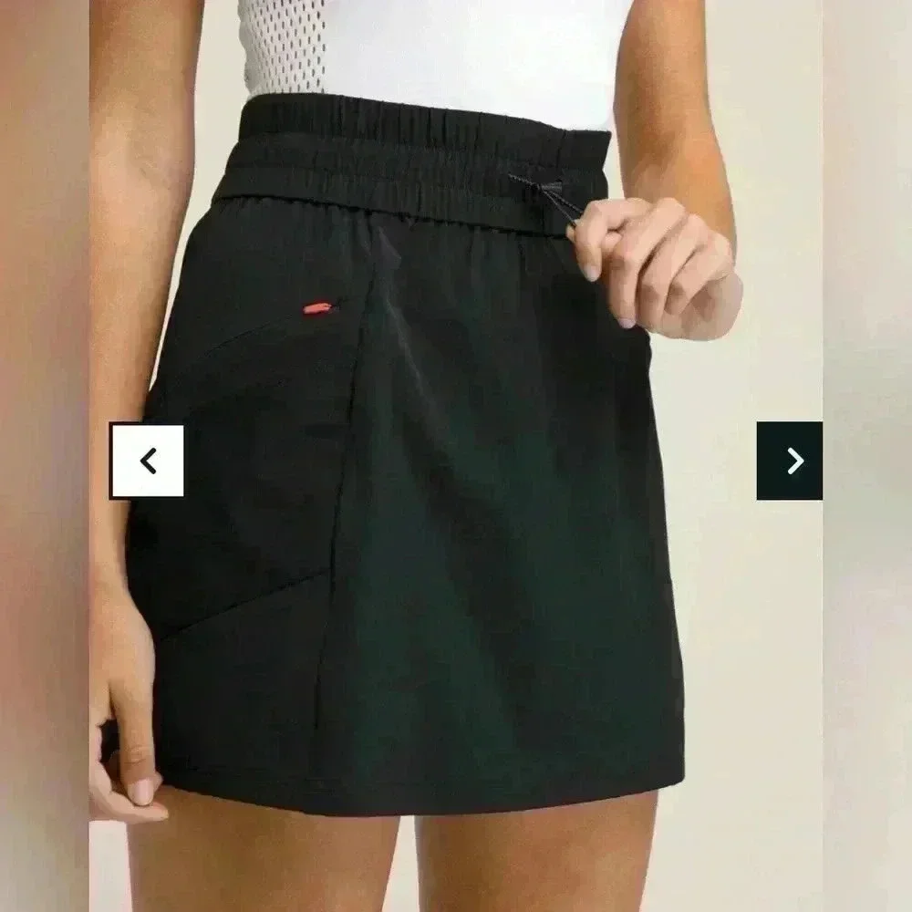 Women’s Wilson Multi Sport Skirt Size Medium Black High Waisted Elastic